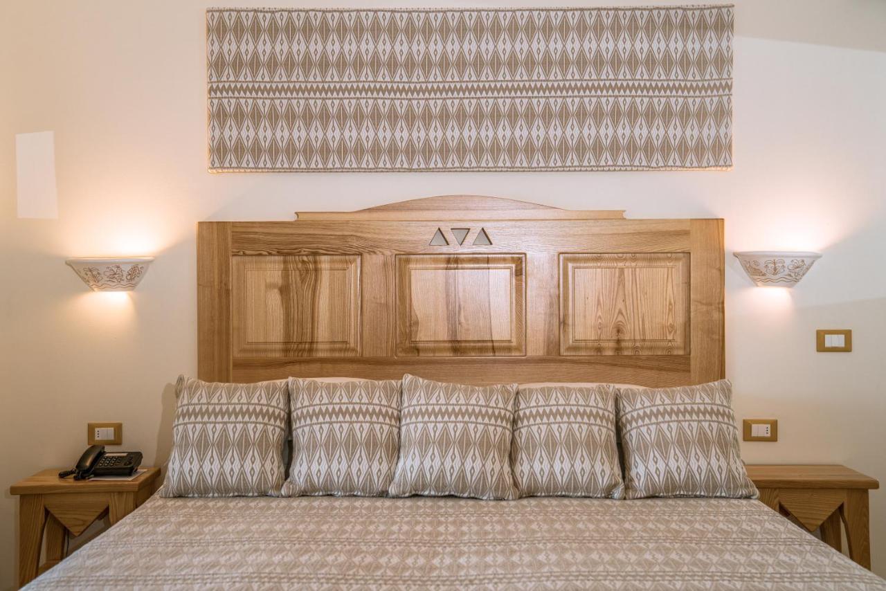 Hotel Aldiola Country Resort Сант Антонио Ди Галура Екстериор снимка