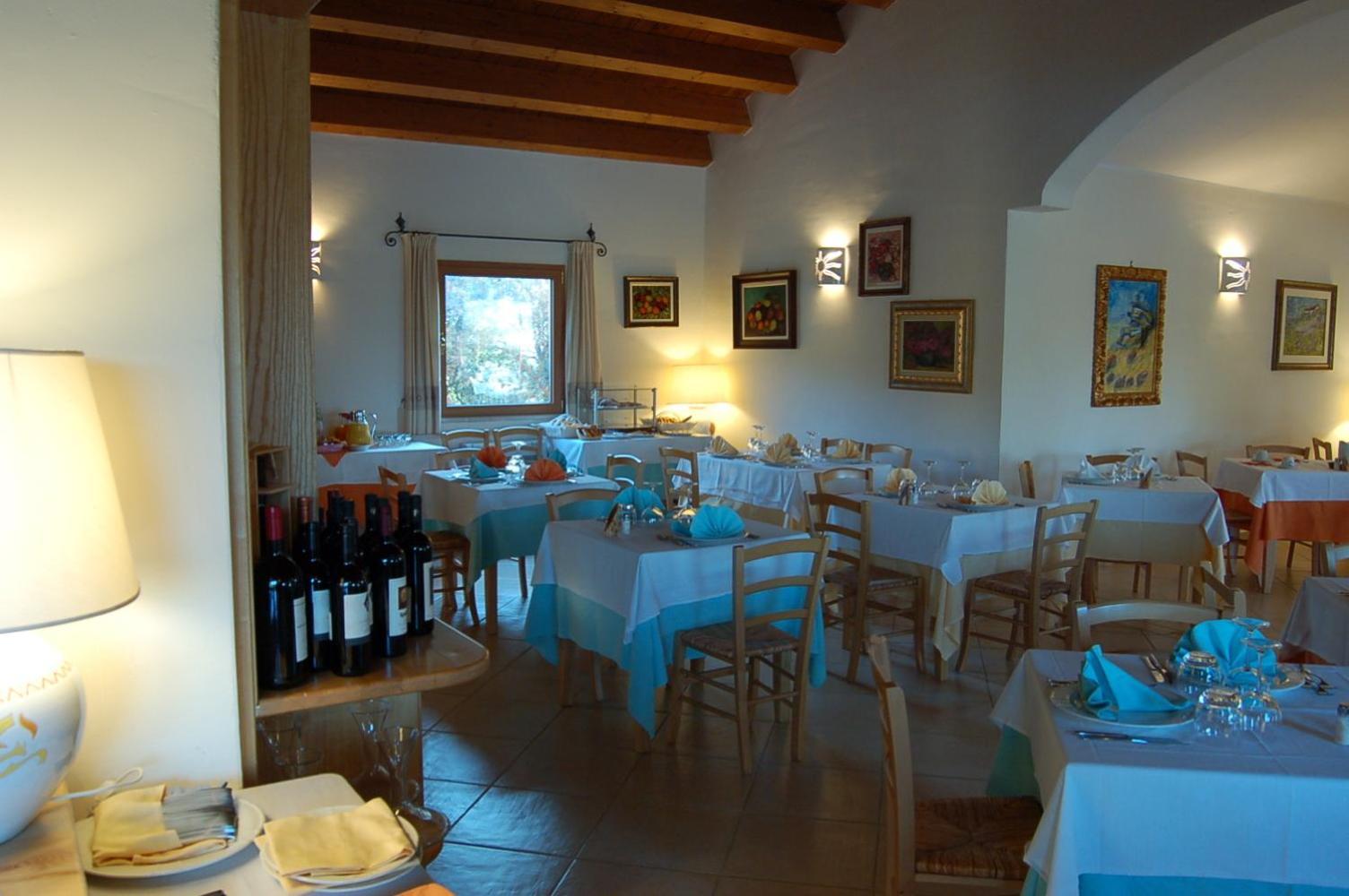 Hotel Aldiola Country Resort Сант Антонио Ди Галура Екстериор снимка