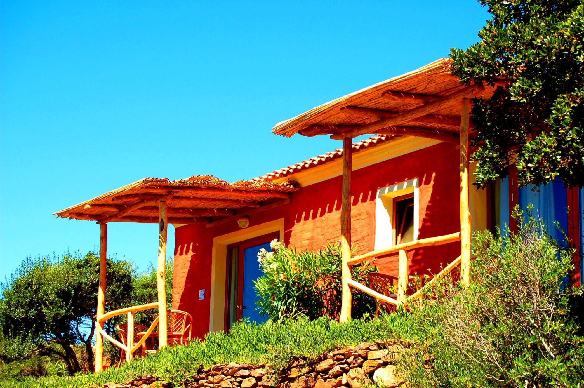 Hotel Aldiola Country Resort Сант Антонио Ди Галура Екстериор снимка